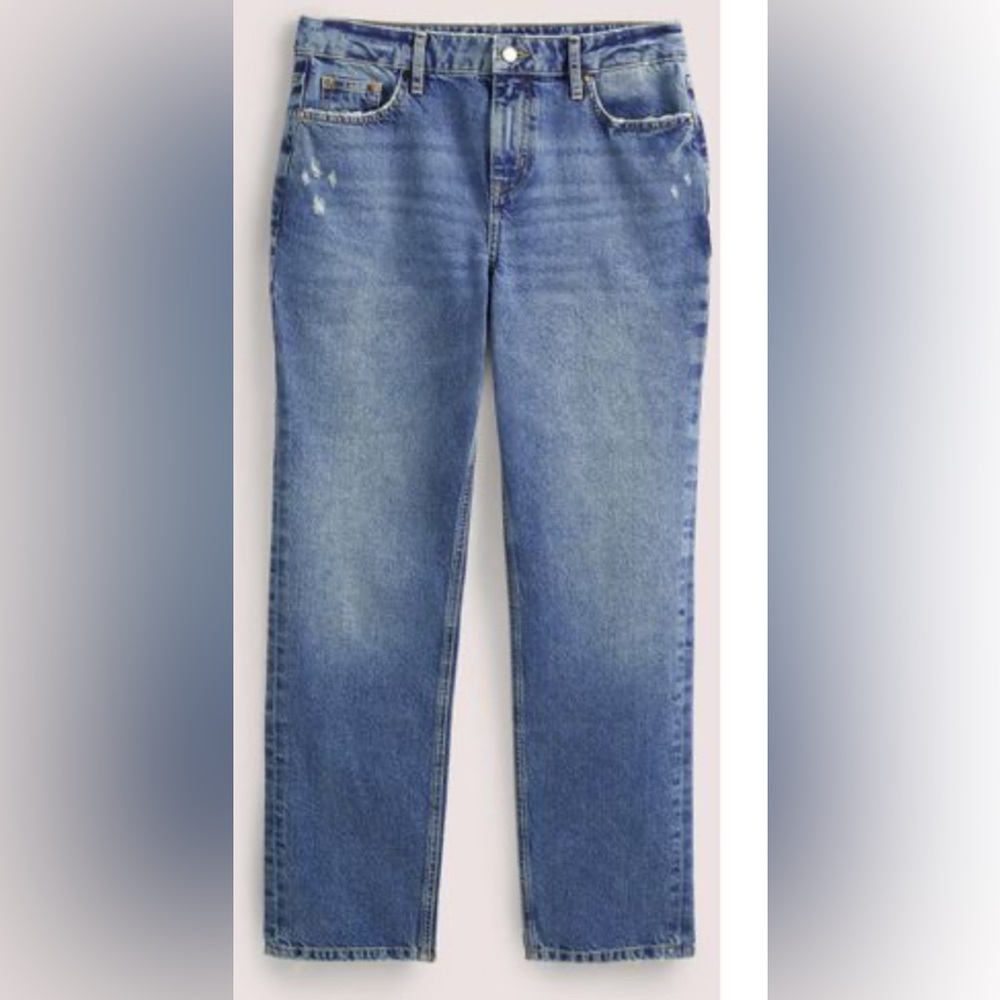 Boden Boyfriend Jeans in Light Blue Wash